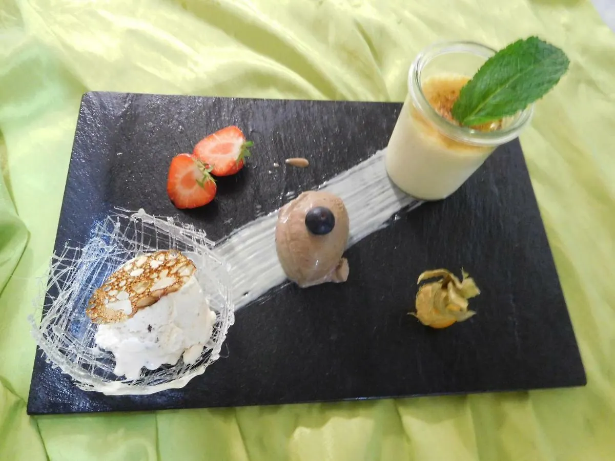 Landhotel Zur Jurahohe Wellheim 3*,  Germany